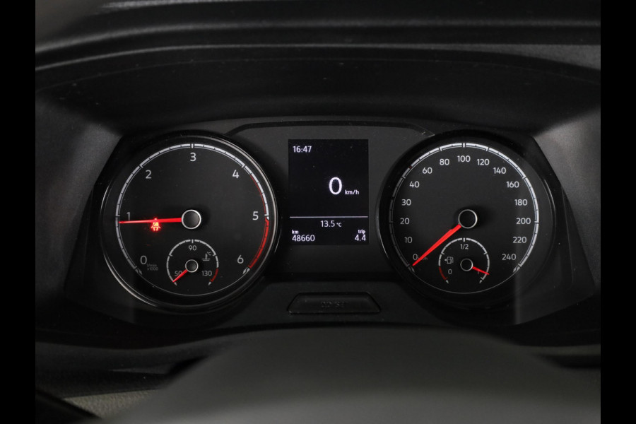 Volkswagen Transporter 2.0 TDI L2H1 28 Comfortline 110 pk | Verlengde garantie | Navigatie via App | Parkeersensoren achter | Cruise control |