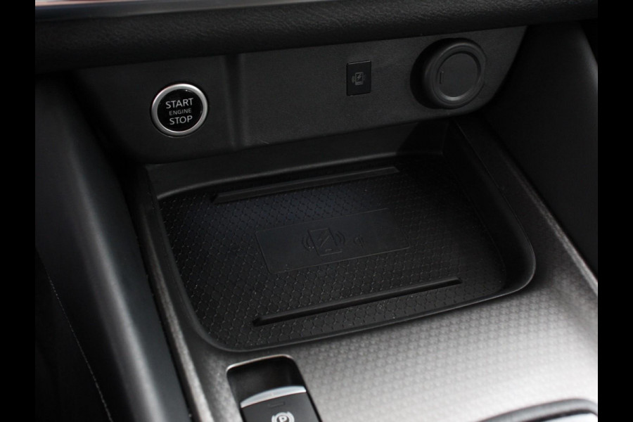 Nissan QASHQAI 1.3 MHEV Automaat N-Connecta | Navigatie | Climate Control | Sfeerverlichting | Camera 360 | Led | Dab | Verwarmde voorstoelen | Adaptive Cruise Control | Digitale Cockpit | Lichtmetalen Velgen