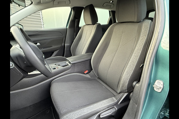 Peugeot 308 SW BWJ 2022 | 1.5HDi 131PK Pack Bus NL AUTO | CLIMA | NAVI | VOORRUIT VERW. | CARPLAY | LICHTMETAAL | PDC |