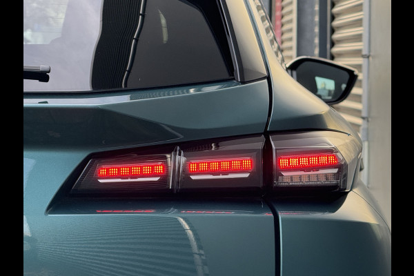 Peugeot 308 SW BWJ 2022 | 1.5HDi 131PK Pack Bus NL AUTO | CLIMA | NAVI | VOORRUIT VERW. | CARPLAY | LICHTMETAAL | PDC |