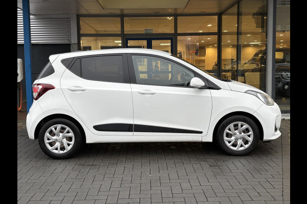 Hyundai i10 1.0i Premium | Stoelverwarming | Cruise Control | Parkeersensoren | Navigatie & Carplay |