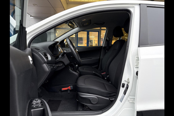 Hyundai i10 1.0i Premium | Stoelverwarming | Cruise Control | Parkeersensoren | Navigatie & Carplay |