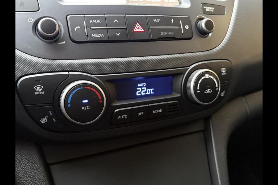Hyundai i10 1.0i Premium | Stoelverwarming | Cruise Control | Parkeersensoren | Navigatie & Carplay |