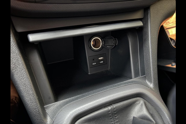 Hyundai i10 1.0i Premium | Stoelverwarming | Cruise Control | Parkeersensoren | Navigatie & Carplay |