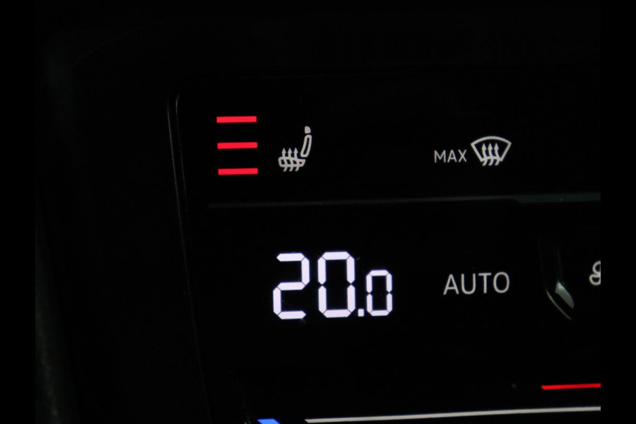 Volkswagen Tiguan 1.4 TSI eHybrid R Line | Panoramadak | Leder | Stoelverwarming | Trekhaak | 360 Camera | Adaptive cruise | Carplay | Matrix LED | Navigatie | Achterbankverwarming | PHEV | Plug In