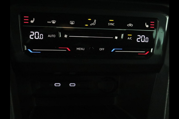 Volkswagen Tiguan 1.4 TSI eHybrid R Line | Panoramadak | Leder | Stoelverwarming | Trekhaak | 360 Camera | Adaptive cruise | Carplay | Matrix LED | Navigatie | Achterbankverwarming | PHEV | Plug In