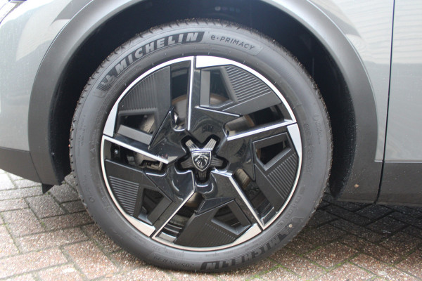 Peugeot 408 1.6 HYbrid 225 EAT8 GT | Panoramadak | Massage | Adatieve cruise | FULL