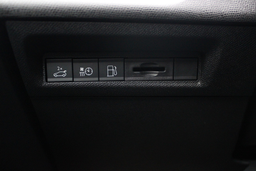 Peugeot 408 1.6 HYbrid 225 EAT8 GT | Panoramadak | Massage | Adatieve cruise | FULL