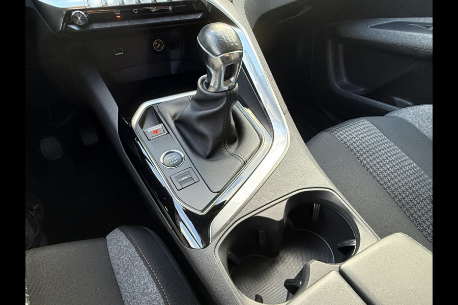 Peugeot 5008 BWJ 10-2021 | 1.2T 131PK 7PERS ACTIVE | CLIMA | NAVI | CRUISE | 17'' LMV | PDC |