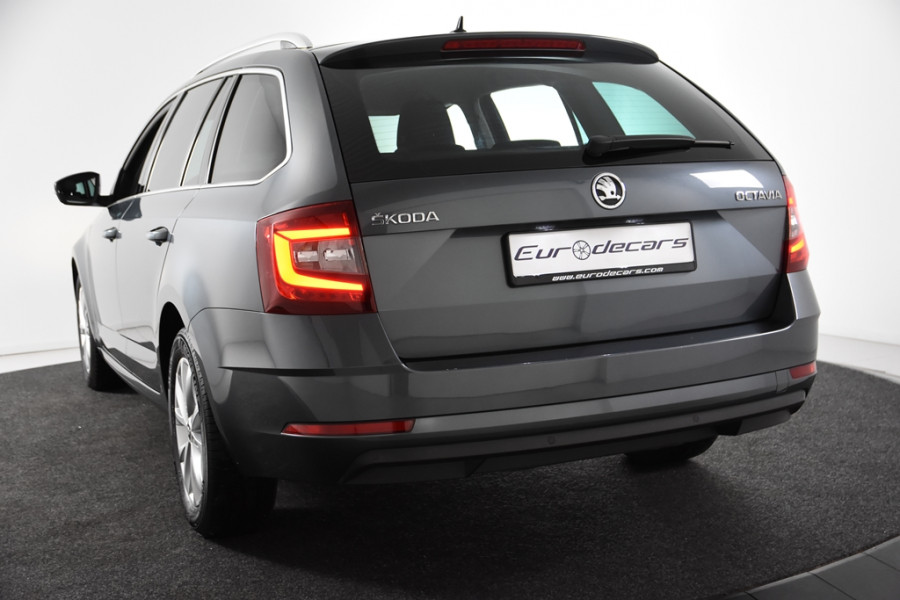 Škoda Octavia Combi 1.0 TSI Combi *1ste Eigenaar*Navigatie*PDC*Stoelverwarming*