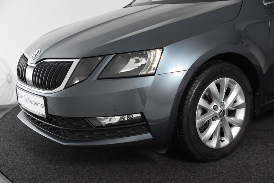 Škoda Octavia Combi 1.0 TSI Combi *1ste Eigenaar*Navigatie*PDC*Stoelverwarming*