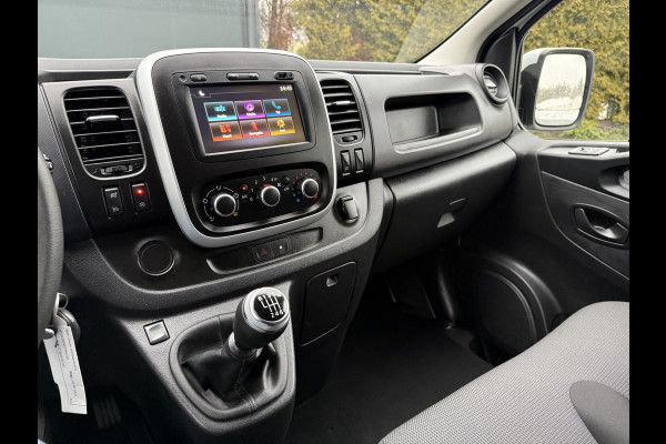 Renault Trafic 2.0 dCi 120 PK / L2H1 / DUBBELE CABINE / TREKHAAK / IMPERIAAL / 6-PERS / LED / AIRCO / CRUISE