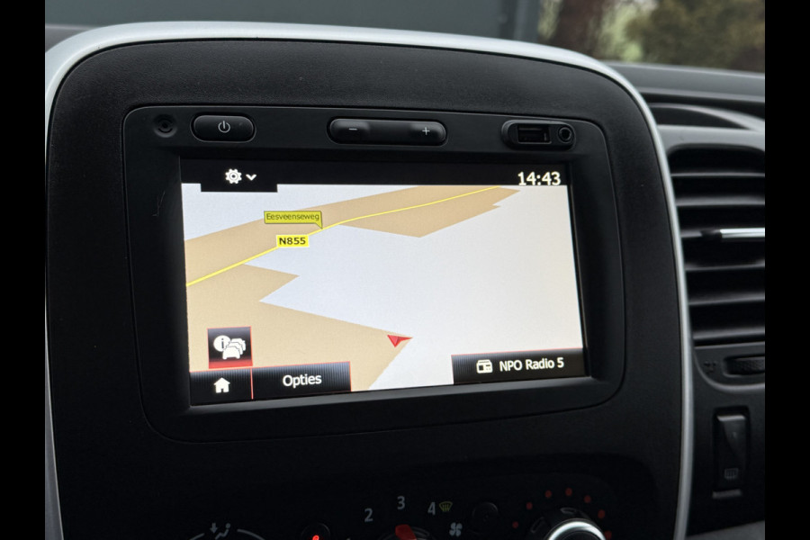 Renault Trafic 2.0 dCi 120 PK / L2H1 / DUBBELE CABINE / TREKHAAK / IMPERIAAL / 6-PERS / LED / AIRCO / CRUISE