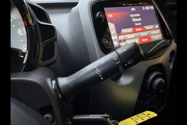 Toyota Aygo 1.0 VVT-i x-play | Carplay | Achteruitrijcamera | Airco | Automaat