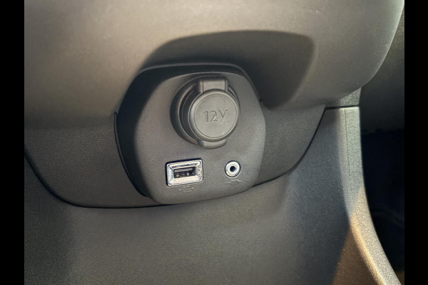 Toyota Aygo 1.0 VVT-i x-play | Carplay | Achteruitrijcamera | Airco | Automaat