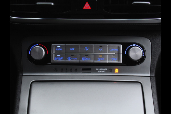 Hyundai Kona EV Comfort 64 kWh CAMERA | NAVI | CARPLAY | LMV17 | LED | PDC | CLIMATE | DAB | ADAPCRUISE
