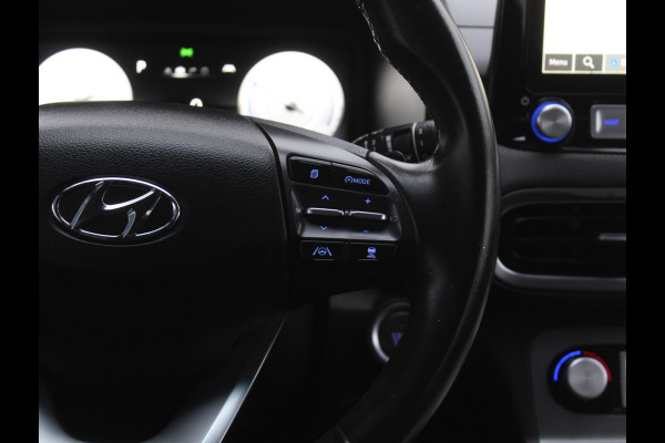 Hyundai Kona EV Comfort 64 kWh CAMERA | NAVI | CARPLAY | LMV17 | LED | PDC | CLIMATE | DAB | ADAPCRUISE