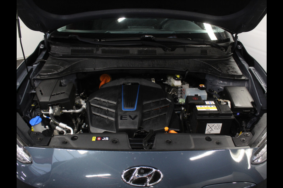 Hyundai Kona EV Comfort 64 kWh CAMERA | NAVI | CARPLAY | LMV17 | LED | PDC | CLIMATE | DAB | ADAPCRUISE