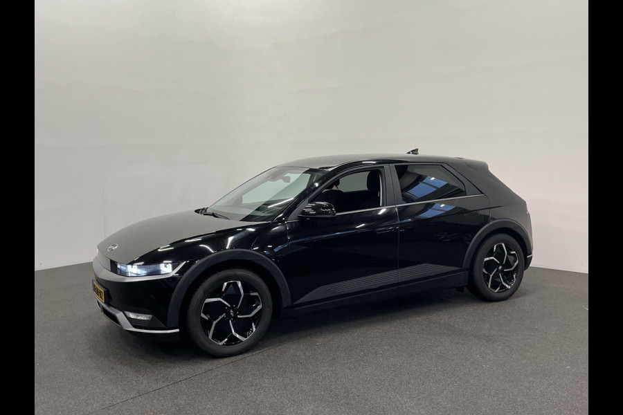 Hyundai IONIQ 5 Style 58 kWh SOH 98% Warmtepomp Airco ECC Navi Carplay Virtual Dashboard Trekhaak PDC VA+ Camera Full LED Adaptive Cruise 19" Velgen