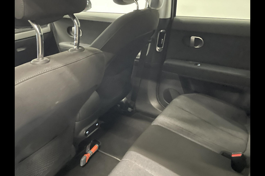Hyundai IONIQ 5 Style 58 kWh SOH 98% Warmtepomp Airco ECC Navi Carplay Virtual Dashboard Trekhaak PDC VA+ Camera Full LED Adaptive Cruise 19" Velgen