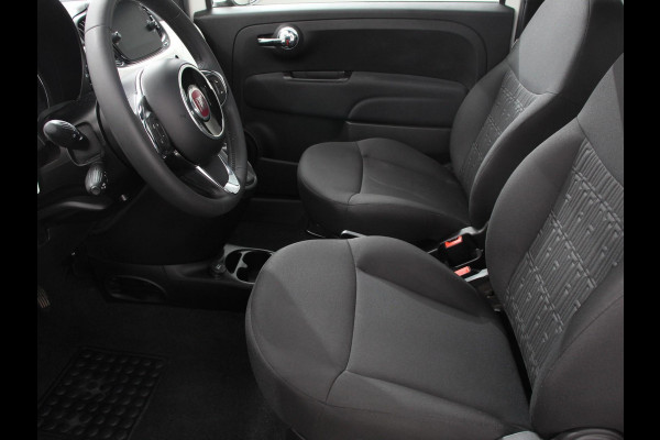 Fiat 500 1.0 Hybrid Dolcevita Panorama dak Control Parkeer Sensoren  Lichtmetalen Velgen Cruise Control