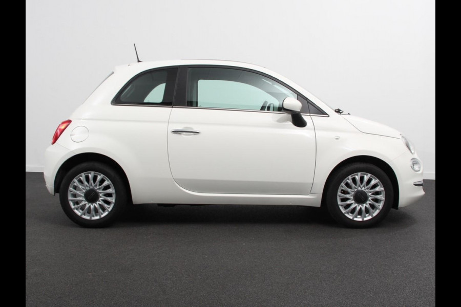 Fiat 500 1.0 Hybrid Dolcevita Panorama dak Control Parkeer Sensoren  Lichtmetalen Velgen Cruise Control