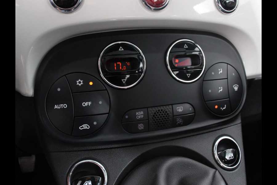 Fiat 500 1.0 Hybrid Dolcevita Panorama dak Control Parkeer Sensoren  Lichtmetalen Velgen Cruise Control