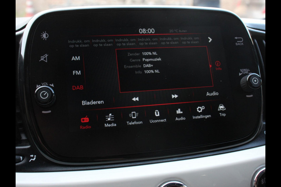 Fiat 500 1.0 Hybrid Dolcevita Panorama dak Control Parkeer Sensoren  Lichtmetalen Velgen Cruise Control