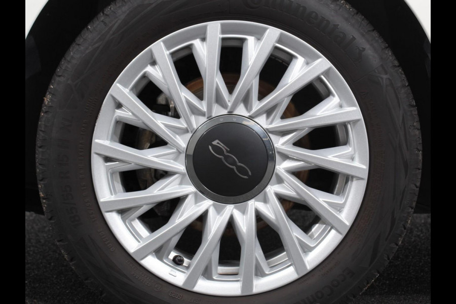 Fiat 500 1.0 Hybrid Dolcevita Panorama dak Control Parkeer Sensoren  Lichtmetalen Velgen Cruise Control