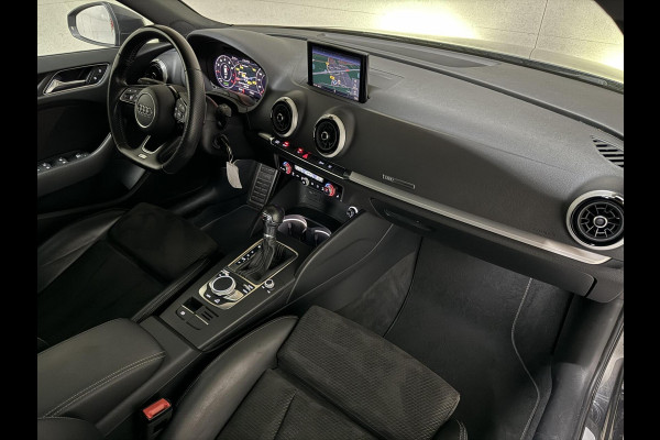 Audi A3 Sportback 35 TFSI 3x S-Line Black Edition Pano NAP