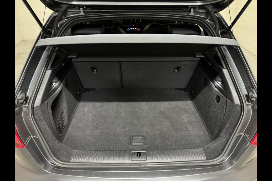 Audi A3 Sportback 35 TFSI 3x S-Line Black Edition Pano NAP