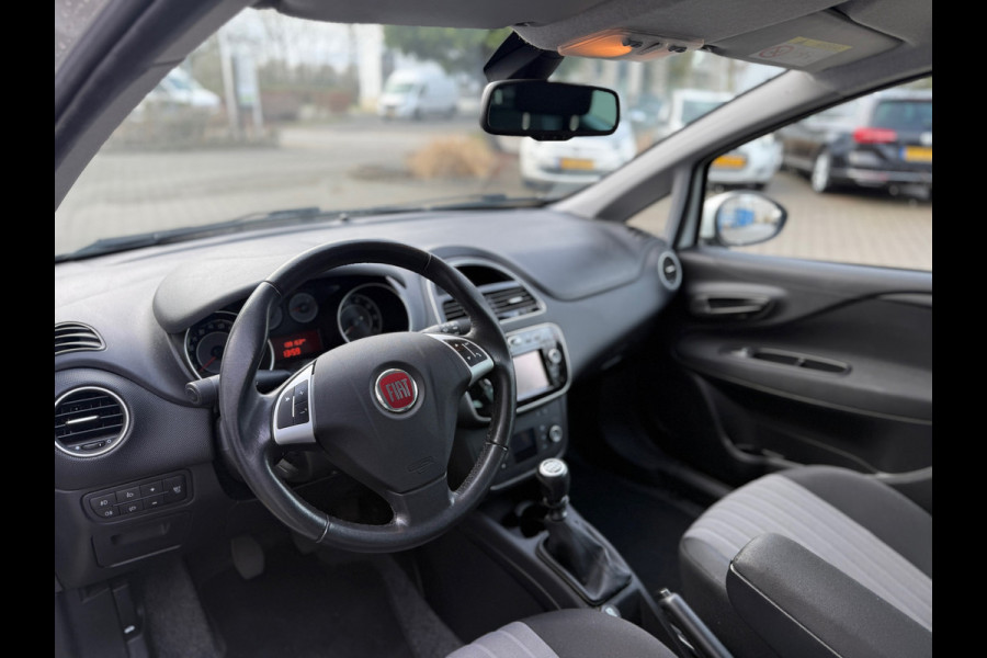 Fiat Punto Evo TwinAir Sempre, Rijklaarprijs /12 mnd Bovag garantie