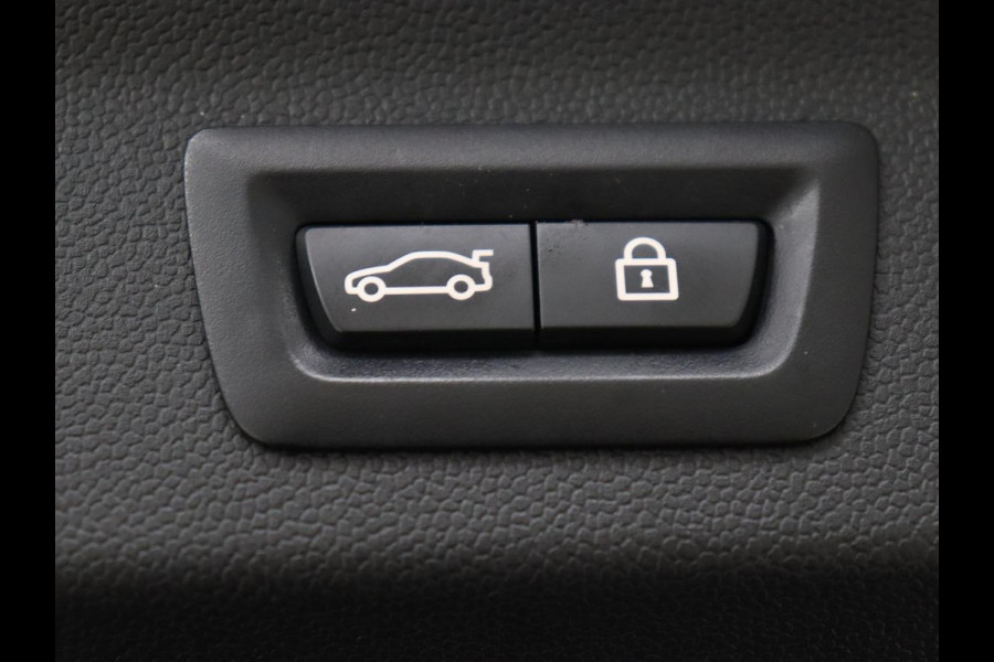 MINI Countryman 2.0 John Cooper Works ALL4 Chili | Panoramadak | Leder | Adaptive cruise | Stoelverwarming | Head-Up | Camera | Memory | Carplay | Navigatie | Full LED | Origineel NL