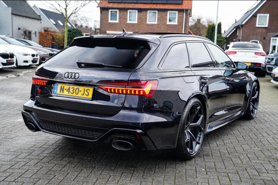 Audi RS6 Avant RS6 TFSI Quattro | B&O Advanced | Dynamic PLUS pakket | Keramisch | 360cam | HuD | Competition Velgen | Nightvision