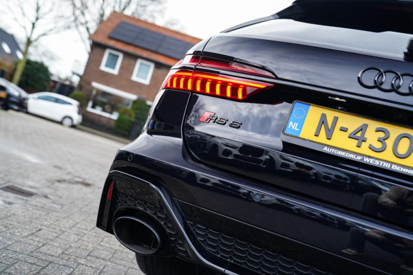 Audi RS6 Avant RS6 TFSI Quattro | B&O Advanced | Dynamic PLUS pakket | Keramisch | 360cam | HuD | Competition Velgen | Nightvision