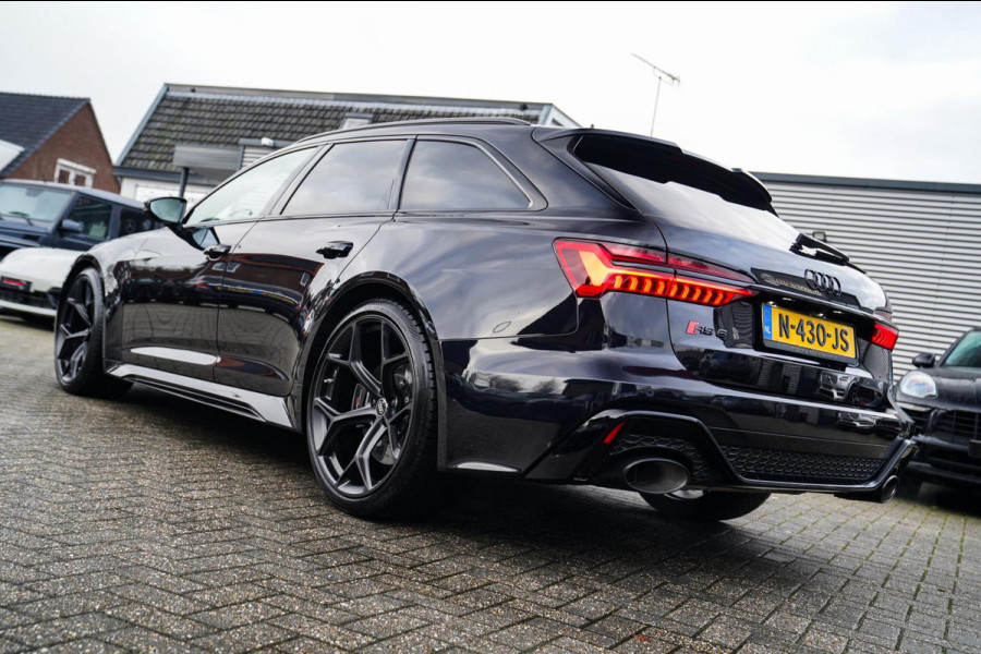 Audi RS6 Avant RS6 TFSI Quattro | B&O Advanced | Dynamic PLUS pakket | Keramisch | 360cam | HuD | Competition Velgen | Nightvision