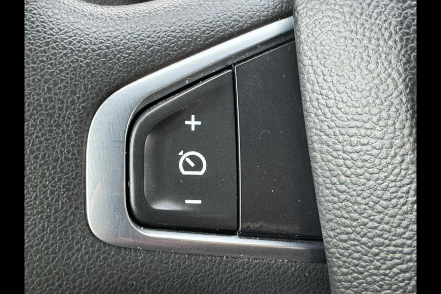 Renault Master T35 2.3 dCi 150 L3H2 Energy Work Edition Cruise control Airco Navi Apple / Android Achteruitrijcamera Sensoren v/a