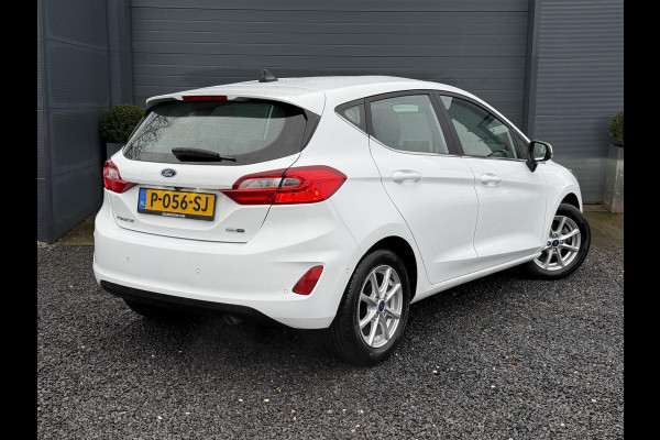 Ford Fiesta 1.0 EcoBoost Hybrid ST-Line X Navi,125pk,6 Bak,Carplay,Camera,Stoelverw,Stuurverw,Clima,Cruise,Pdc V+A,Lm velgen,N.A.P,Apk tot 04-2027