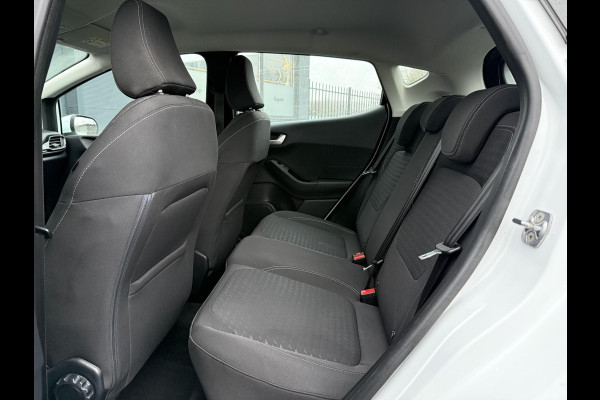 Ford Fiesta 1.0 EcoBoost Hybrid ST-Line X Navi,125pk,6 Bak,Carplay,Camera,Stoelverw,Stuurverw,Clima,Cruise,Pdc V+A,Lm velgen,N.A.P,Apk tot 04-2027