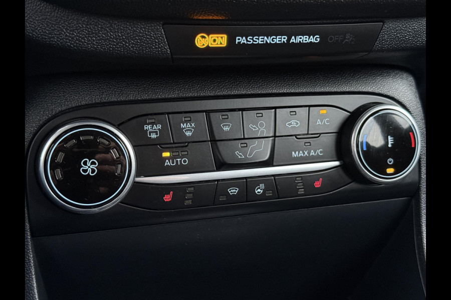 Ford Fiesta 1.0 EcoBoost Hybrid ST-Line X Navi,125pk,6 Bak,Carplay,Camera,Stoelverw,Stuurverw,Clima,Cruise,Pdc V+A,Lm velgen,N.A.P,Apk tot 04-2027