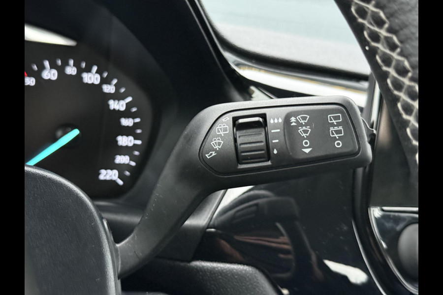 Ford Fiesta 1.0 EcoBoost Hybrid ST-Line X Navi,125pk,6 Bak,Carplay,Camera,Stoelverw,Stuurverw,Clima,Cruise,Pdc V+A,Lm velgen,N.A.P,Apk tot 04-2027