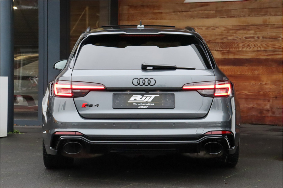 Audi RS4 Avant 2.9 Quattro **RS stoel Diamant/Pano/HUD/Massage/B&O**