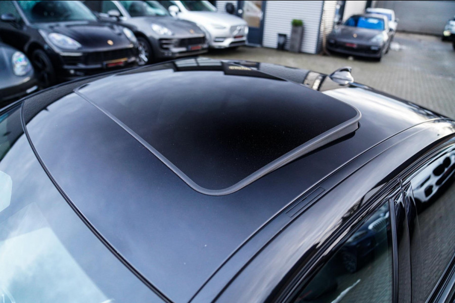 BMW 3-serie M340i xDrive High Executive | Schuifdak | Laser LED | Luxe Leder | 360 camera | Head Up display | Adaptieve Cruise |