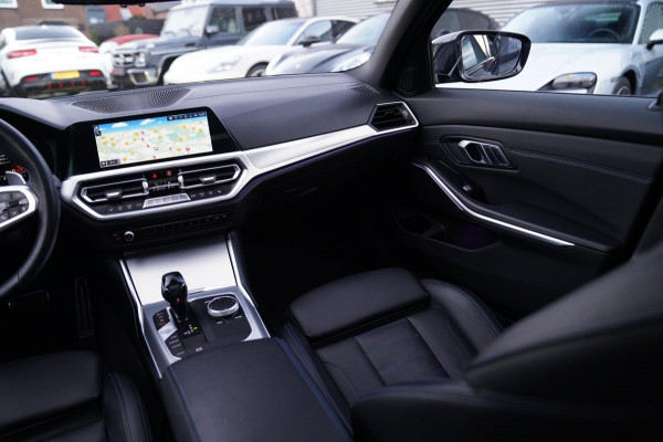 BMW 3-serie M340i xDrive High Executive | Schuifdak | Laser LED | Luxe Leder | 360 camera | Head Up display | Adaptieve Cruise |