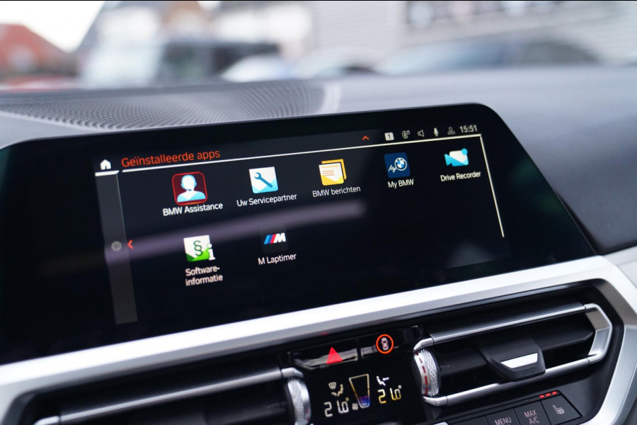 BMW 3-serie M340i xDrive High Executive | Schuifdak | Laser LED | Luxe Leder | 360 camera | Head Up display | Adaptieve Cruise |