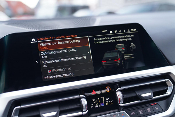 BMW 3-serie M340i xDrive High Executive | Schuifdak | Laser LED | Luxe Leder | 360 camera | Head Up display | Adaptieve Cruise |