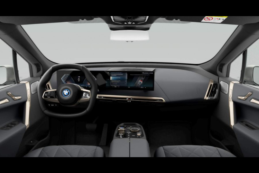 BMW iX M60 xDrive - Pano - Bowers & Wilkins - Trekhaak - Stoelventilatie