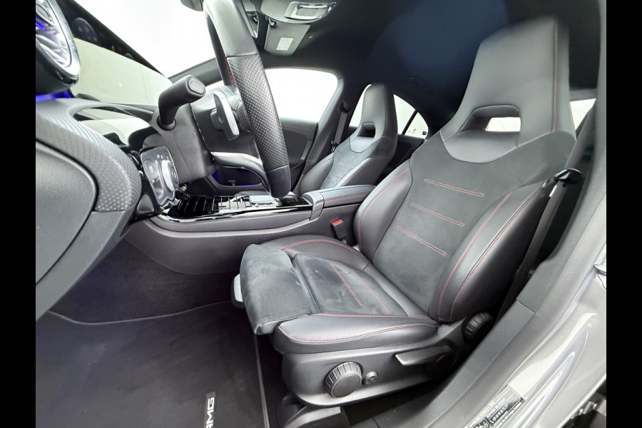 Mercedes-Benz CLA-Klasse 250e AMG // Keyless Entry // Sfeerverlichting // Camera // 19" AMG Velgen // Apple Carplay // Android Auto // Privacy Glas
