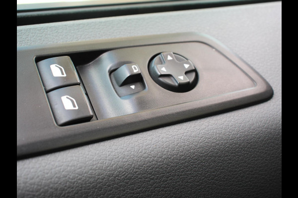 Opel Vivaro Combi 1.5 CDTI L3H1 9-Persoons | Climate control | Cruise control | Radio | Apple Carplay/ Android Auto