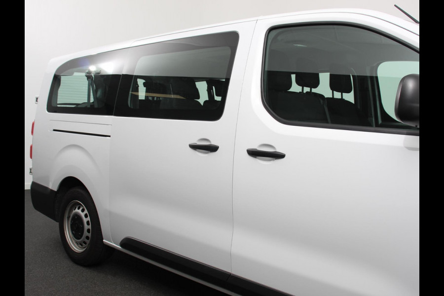 Opel Vivaro Combi 1.5 CDTI L3H1 9-Persoons | Climate control | Cruise control | Radio | Apple Carplay/ Android Auto